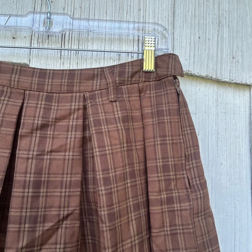 Hot Topic Social Collision Brown Plaid Pleated Mini Skirt NWT Size Large